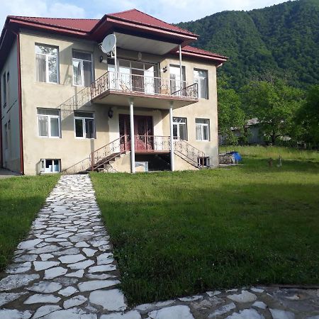 House At The Forest / Სახლი Ტყის Პირას Gordi Exterior photo